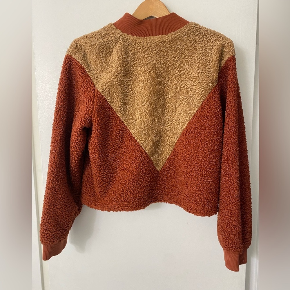 Fashion Nova Sherpa pullover sweatshirt - Picture 3 of 7
